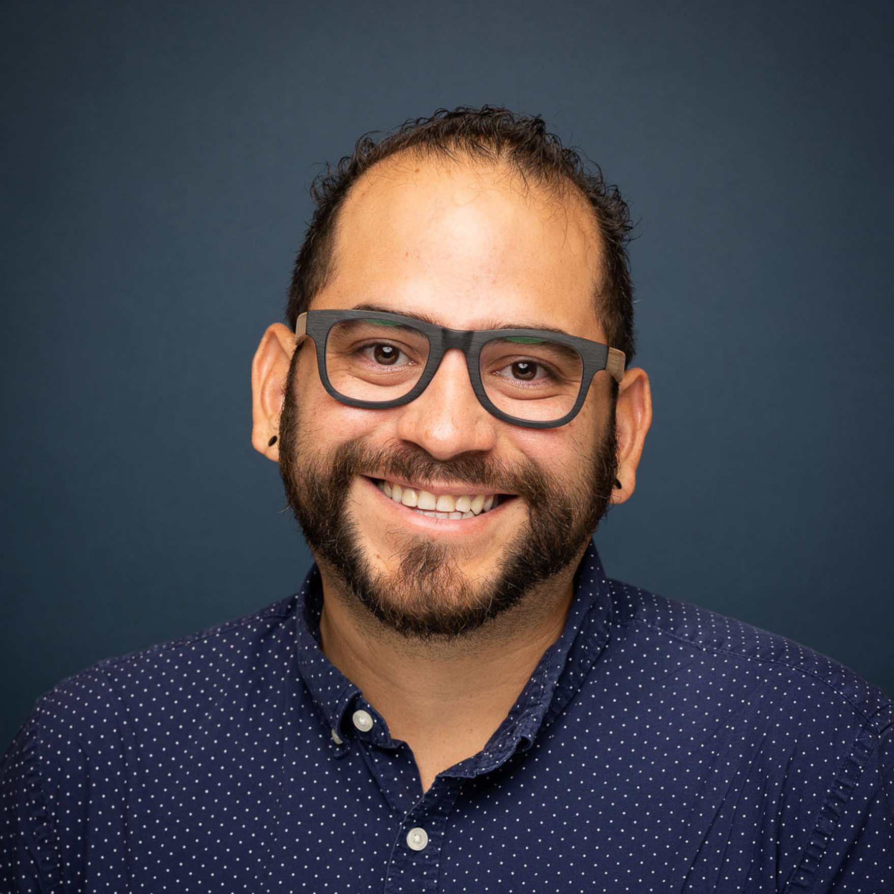 Luis Alvarado Profile